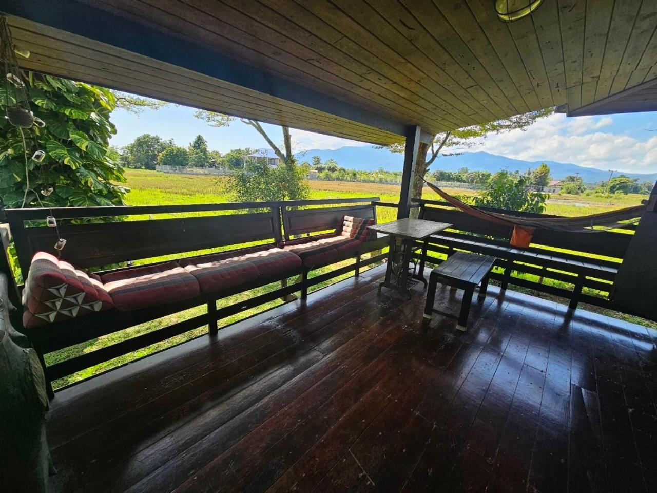 Tung Tong Homestay & Camping Mae Rim Ngoại thất bức ảnh