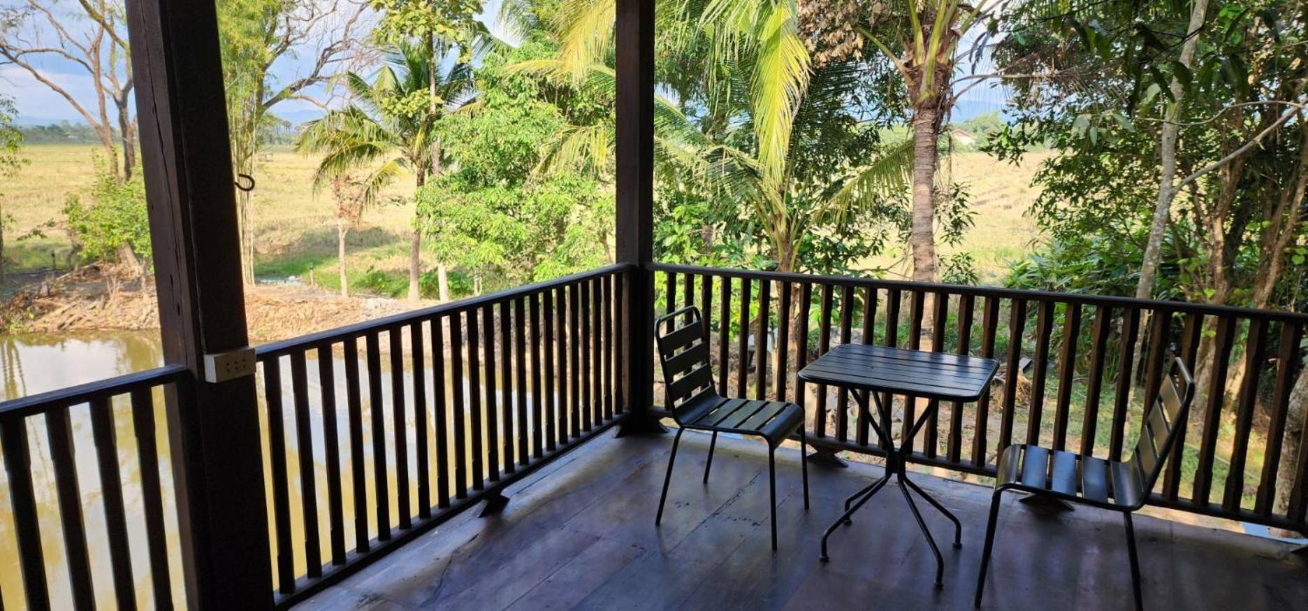 Tung Tong Homestay & Camping Mae Rim Ngoại thất bức ảnh