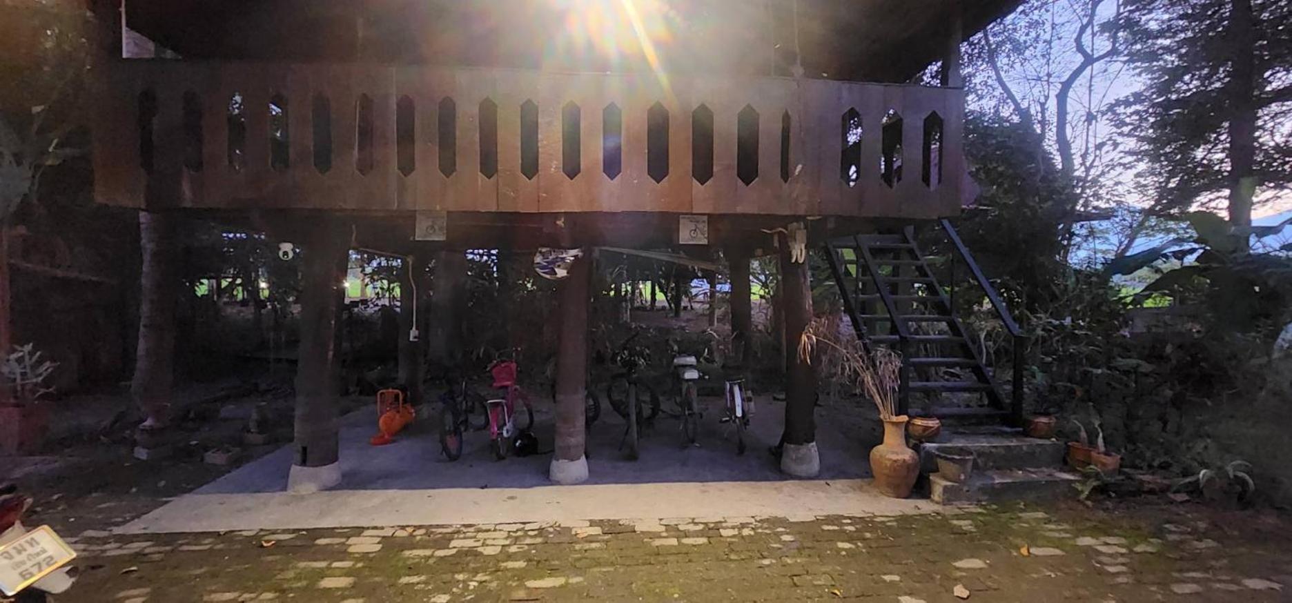 Tung Tong Homestay & Camping Mae Rim Ngoại thất bức ảnh